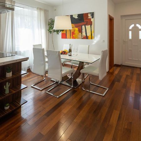 Lumaja Luxury Apartman Biograd Na Moru Zewnętrze zdjęcie