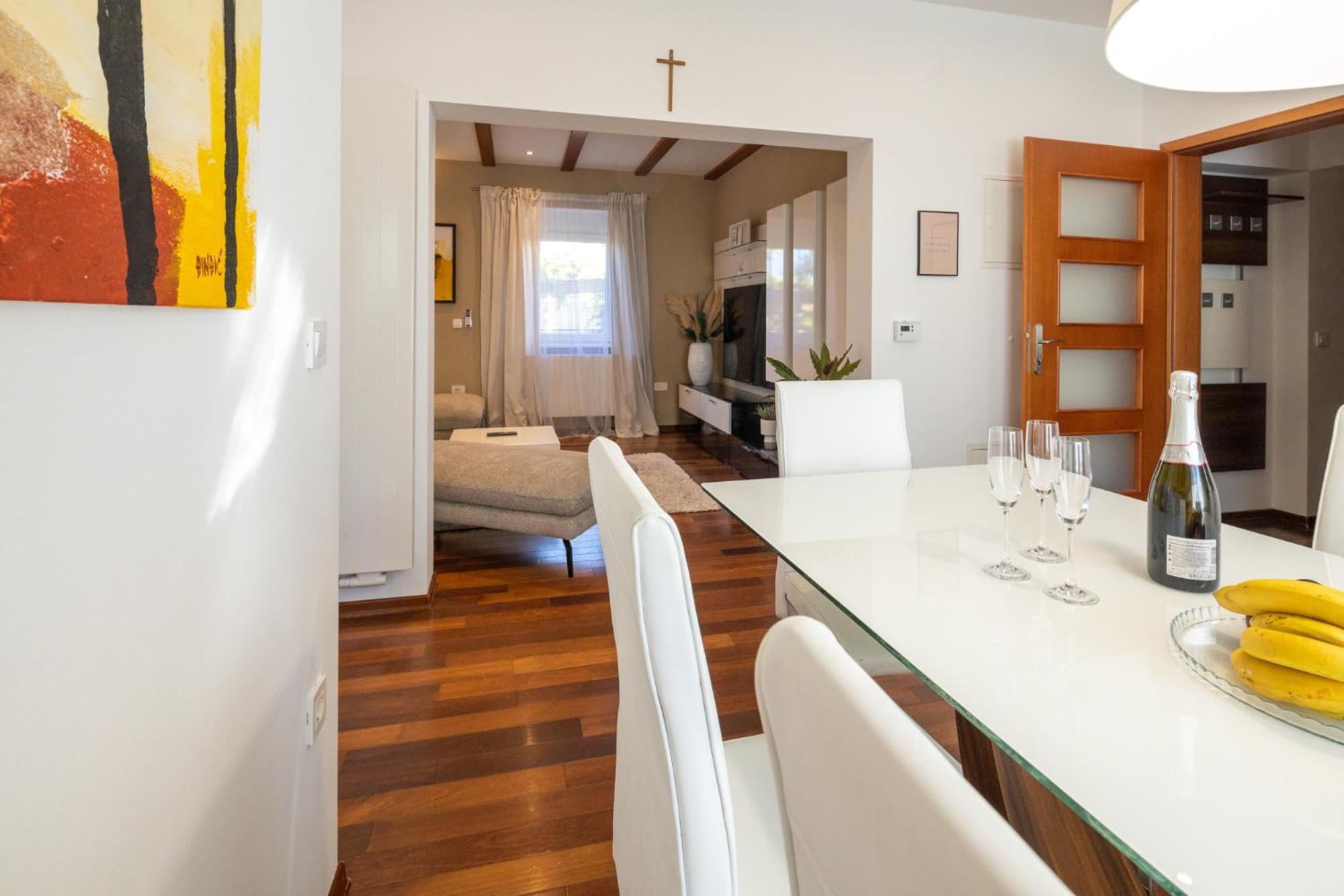 Lumaja Luxury Apartman Biograd Na Moru Zewnętrze zdjęcie