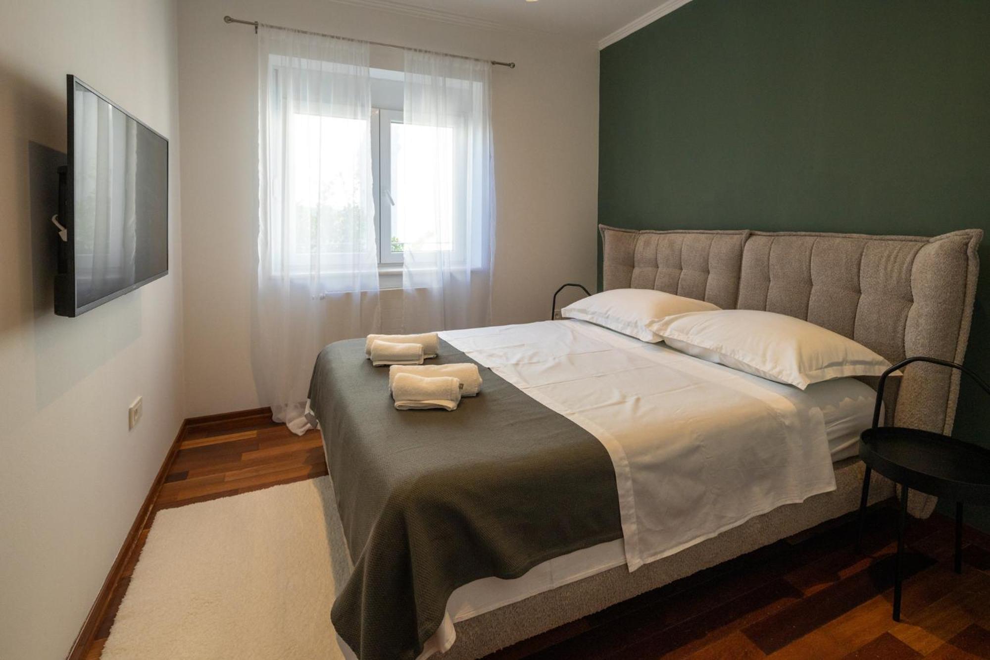 Lumaja Luxury Apartman Biograd Na Moru Zewnętrze zdjęcie